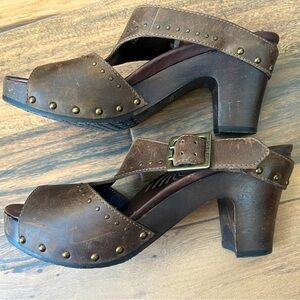 Dansko leather clog sandals- size EU 40 or US 9